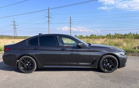 BMW 5 серия, 2021 год, 7 300 000 рублей, 2 фотография