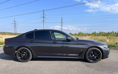 BMW 5 серия, 2021 год, 7 300 000 рублей, 3 фотография