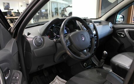 Renault Duster I рестайлинг, 2017 год, 1 550 000 рублей, 11 фотография