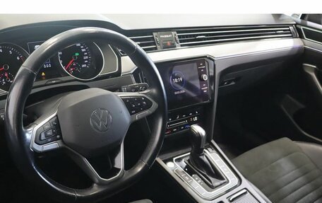 Volkswagen Passat B8 рестайлинг, 2021 год, 2 230 800 рублей, 6 фотография