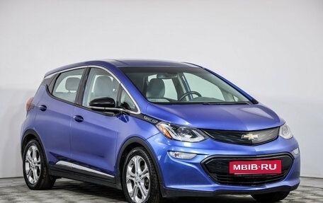 Chevrolet Bolt, 2017 год, 1 490 000 рублей, 3 фотография