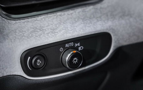 Chevrolet Bolt, 2017 год, 1 490 000 рублей, 19 фотография