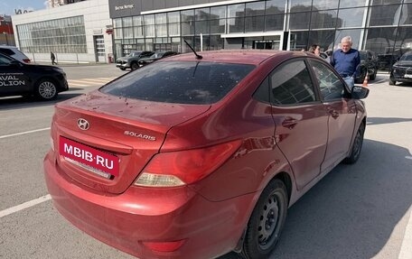 Hyundai Solaris II рестайлинг, 2011 год, 450 000 рублей, 4 фотография