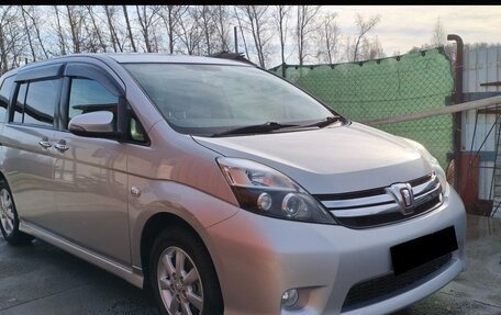 Toyota ISis I, 2016 год, 1 270 000 рублей, 4 фотография