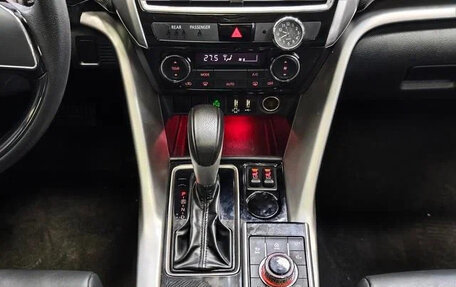 Mitsubishi Eclipse Cross, 2022 год, 1 650 000 рублей, 14 фотография
