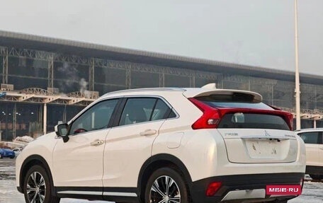 Mitsubishi Eclipse Cross, 2022 год, 1 650 000 рублей, 5 фотография