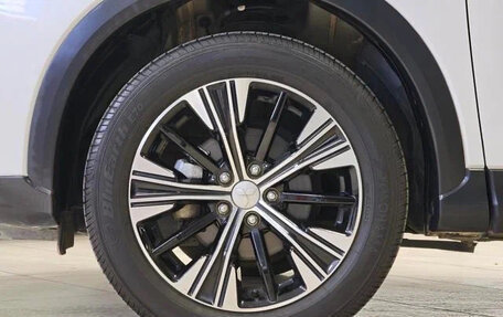 Mitsubishi Eclipse Cross, 2022 год, 1 650 000 рублей, 18 фотография