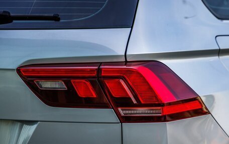 Volkswagen Tiguan II, 2019 год, 2 398 000 рублей, 12 фотография