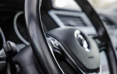 Volkswagen Tiguan II, 2019 год, 2 398 000 рублей, 26 фотография
