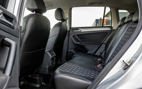 Volkswagen Tiguan II, 2019 год, 2 398 000 рублей, 33 фотография