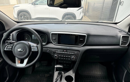 KIA Sportage IV рестайлинг, 2019 год, 2 410 000 рублей, 8 фотография