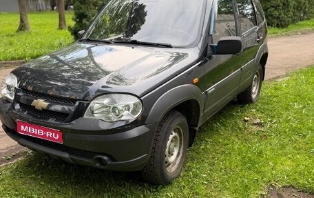 Chevrolet Niva I рестайлинг, 2009 год, 330 000 рублей, 1 фотография
