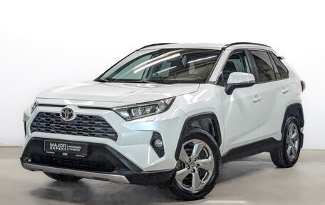 Toyota RAV4, 2021 год, 3 350 000 рублей, 1 фотография