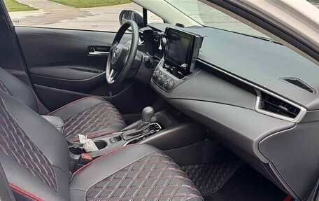 Toyota Corolla, 2023 год, 1 350 000 рублей, 6 фотография