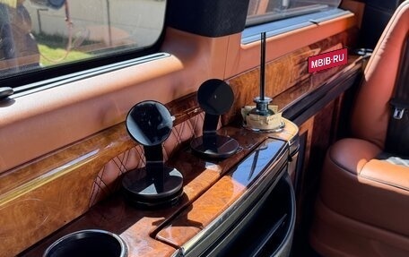 Volkswagen Caravelle T5, 2014 год, 5 000 000 рублей, 9 фотография