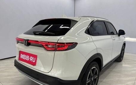 Honda Vezel, 2023 год, 2 100 000 рублей, 4 фотография