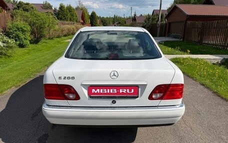 Mercedes-Benz E-Класс, 1997 год, 2 800 000 рублей, 7 фотография