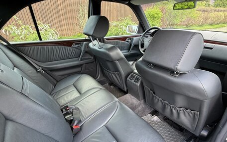 Mercedes-Benz E-Класс, 1997 год, 2 800 000 рублей, 18 фотография