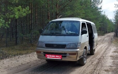 Toyota HiAce H100, 1993 год, 680 000 рублей, 2 фотография