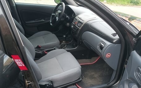 Nissan Almera, 2005 год, 285 000 рублей, 21 фотография