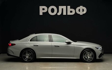 Mercedes-Benz E-Класс, 2025 год, 9 950 000 рублей, 4 фотография