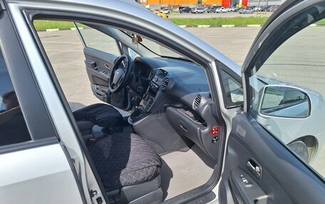 KIA Carens III (RP), 2007 год, 550 000 рублей, 12 фотография