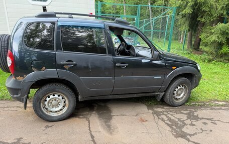 Chevrolet Niva I рестайлинг, 2009 год, 330 000 рублей, 4 фотография