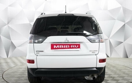Mitsubishi Outlander III рестайлинг 3, 2010 год, 1 149 000 рублей, 2 фотография