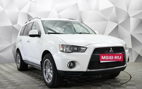Mitsubishi Outlander III рестайлинг 3, 2010 год, 1 149 000 рублей, 4 фотография