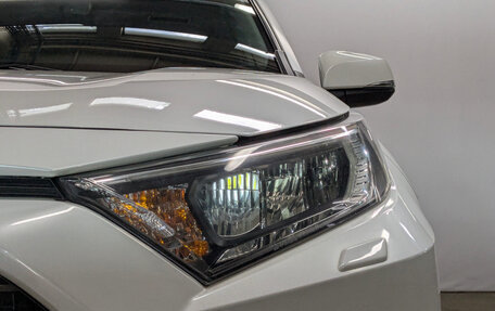 Toyota RAV4, 2021 год, 3 350 000 рублей, 11 фотография