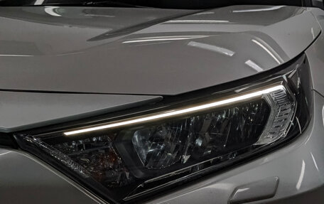 Toyota RAV4, 2021 год, 3 350 000 рублей, 28 фотография