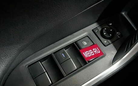 Toyota RAV4, 2021 год, 3 350 000 рублей, 30 фотография