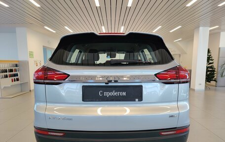Geely Atlas, 2022 год, 1 865 000 рублей, 4 фотография