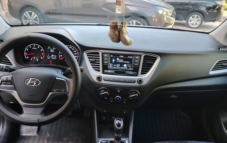 Hyundai Solaris II рестайлинг, 2019 год, 1 750 000 рублей, 7 фотография