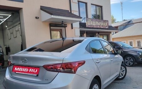 Hyundai Solaris II рестайлинг, 2019 год, 1 750 000 рублей, 3 фотография