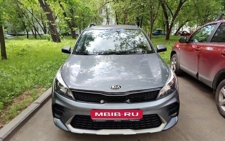 KIA Rio IV, 2021 год, 1 750 000 рублей, 2 фотография