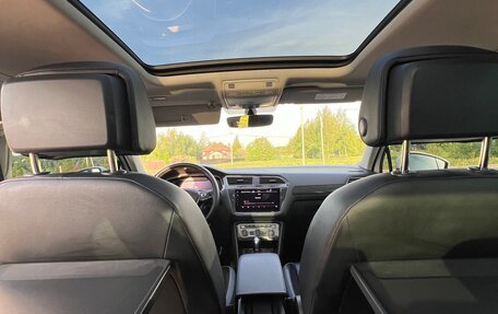 Volkswagen Tiguan II, 2018 год, 2 800 000 рублей, 10 фотография