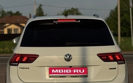 Volkswagen Tiguan II, 2018 год, 2 800 000 рублей, 5 фотография