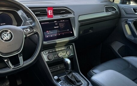 Volkswagen Tiguan II, 2018 год, 2 800 000 рублей, 8 фотография