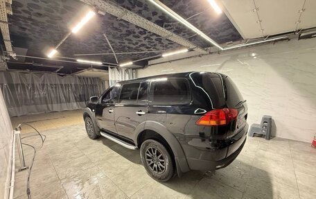 Mitsubishi Pajero Sport II рестайлинг, 2012 год, 1 500 000 рублей, 3 фотография