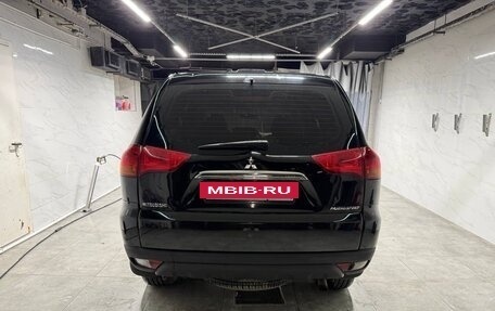 Mitsubishi Pajero Sport II рестайлинг, 2012 год, 1 500 000 рублей, 2 фотография
