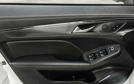 Haval Jolion, 2023 год, 1 840 000 рублей, 5 фотография