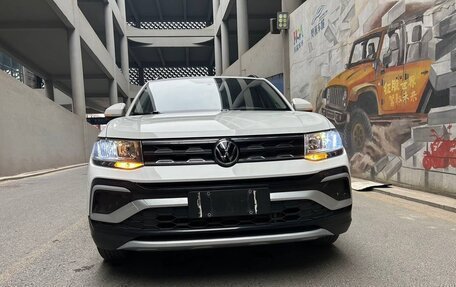 Volkswagen T-Cross I, 2022 год, 1 710 000 рублей, 1 фотография