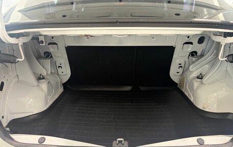 Renault Logan II, 2019 год, 829 000 рублей, 12 фотография