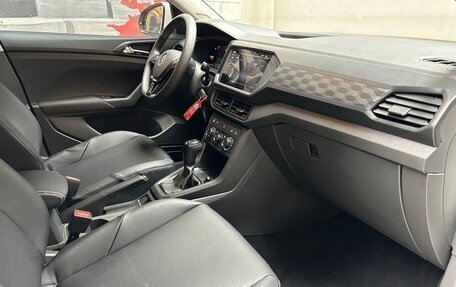 Volkswagen T-Cross I, 2022 год, 1 710 000 рублей, 10 фотография