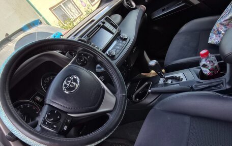 Toyota RAV4, 2016 год, 2 850 000 рублей, 4 фотография