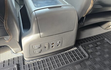 Toyota Alphard III, 2003 год, 1 350 000 рублей, 13 фотография