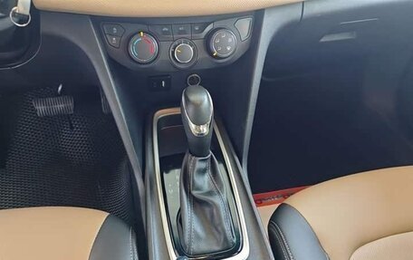 Chevrolet Monza, 2022 год, 1 055 000 рублей, 18 фотография