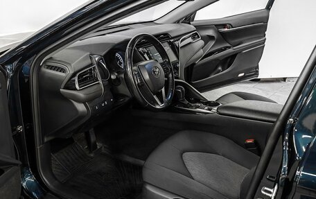 Toyota Camry, 2019 год, 2 789 000 рублей, 5 фотография