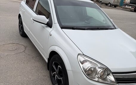 Opel Astra H, 2008 год, 550 000 рублей, 3 фотография